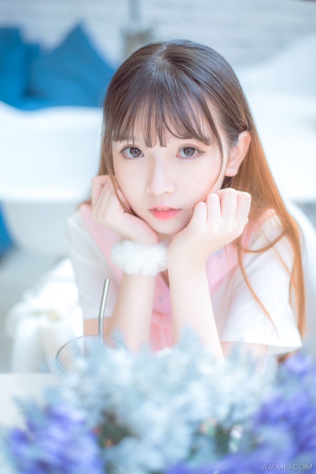 一段感情能给你带来多大痛苦，就曾给你带来过多大快乐。